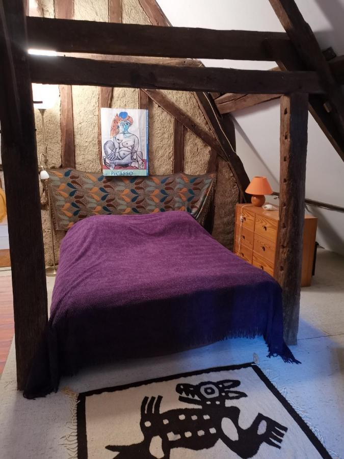 Gite Des Petites Ruelles : Familial Et Chaleureux Trôo Zewnętrze zdjęcie